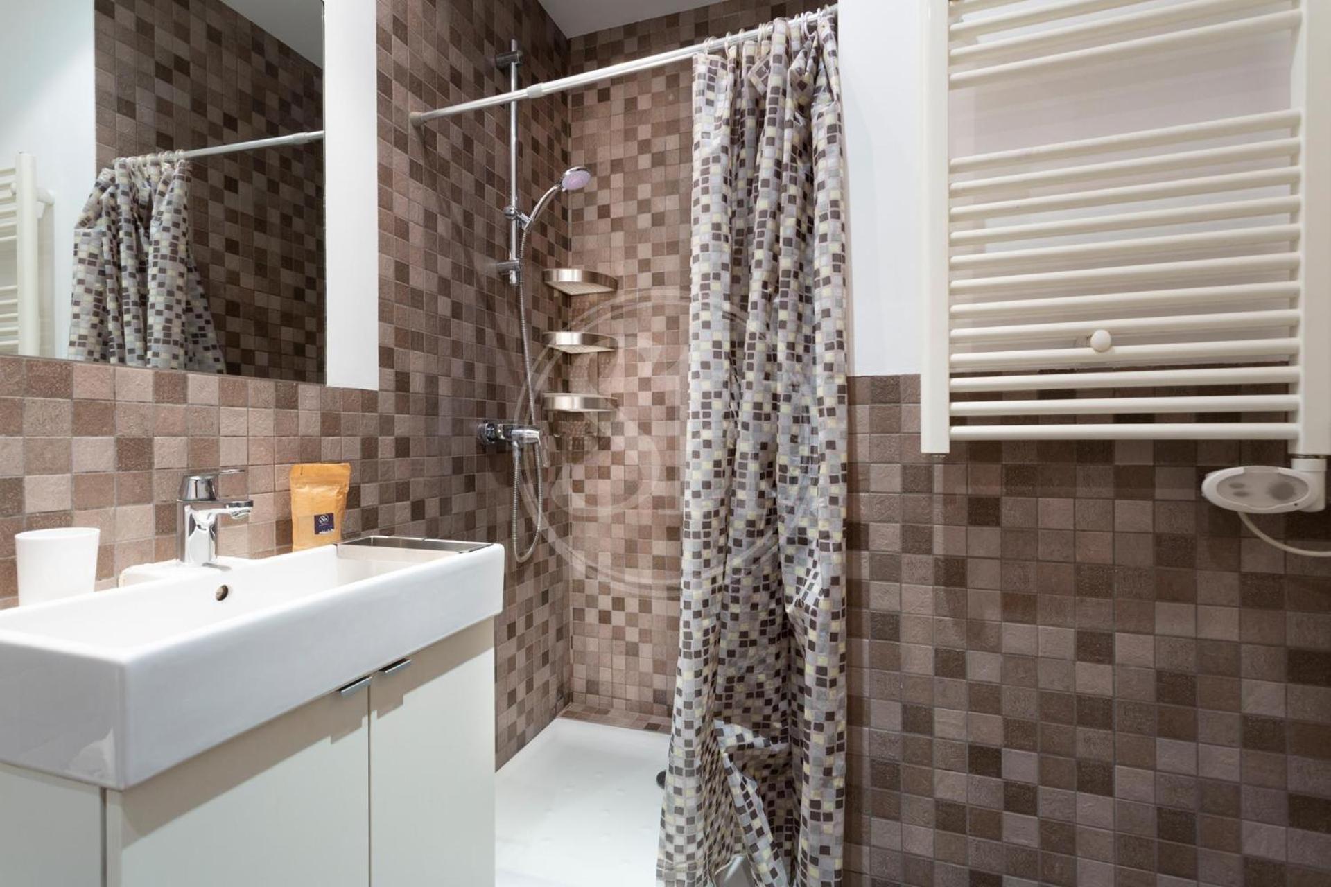 Apartamento En Sagrada Familia E Barcelona Exteriör bild