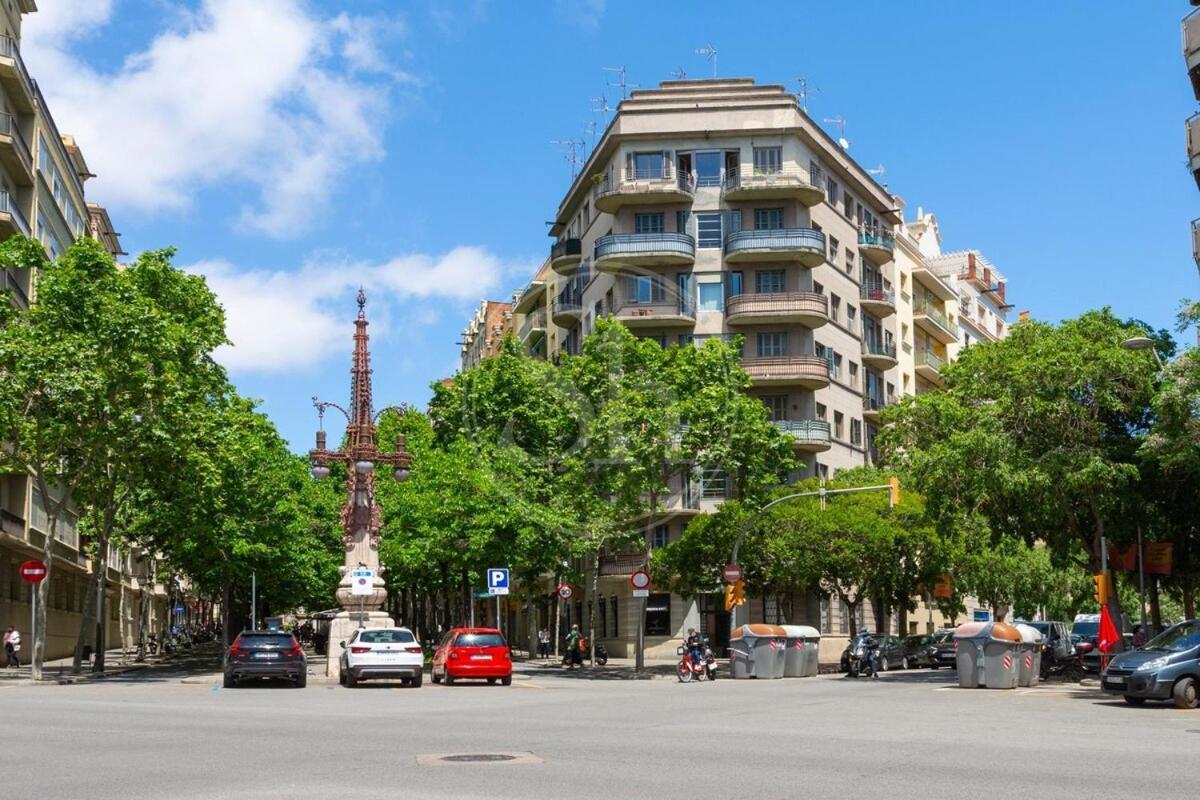 Apartamento En Sagrada Familia E Barcelona Exteriör bild
